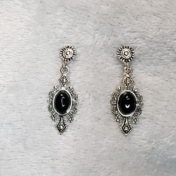 Black Onyx Dangle Earrings and necklace - Picture 2 of 6